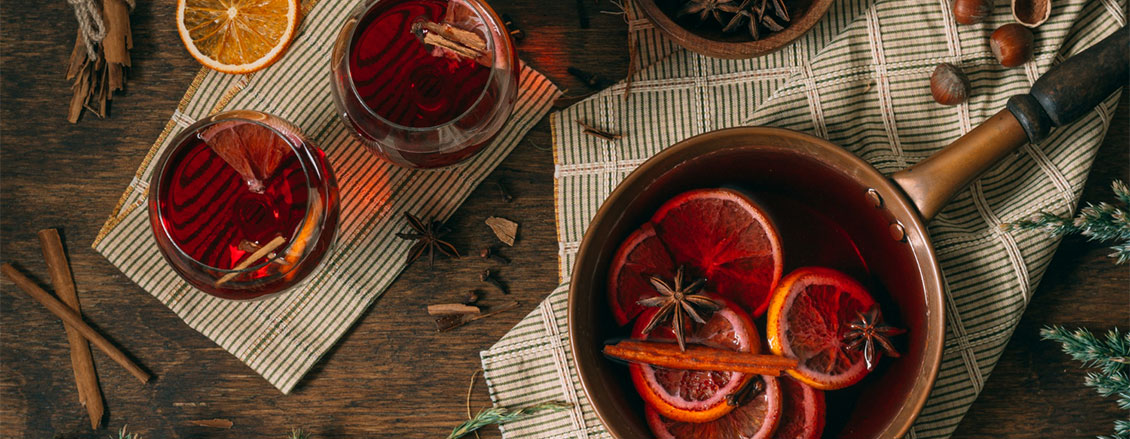 The Origins Of Our Favorite Christmas Spices